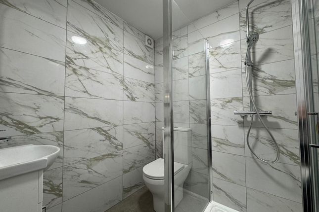Flat 2, 62, Spencer Road, Harrow photo 4
