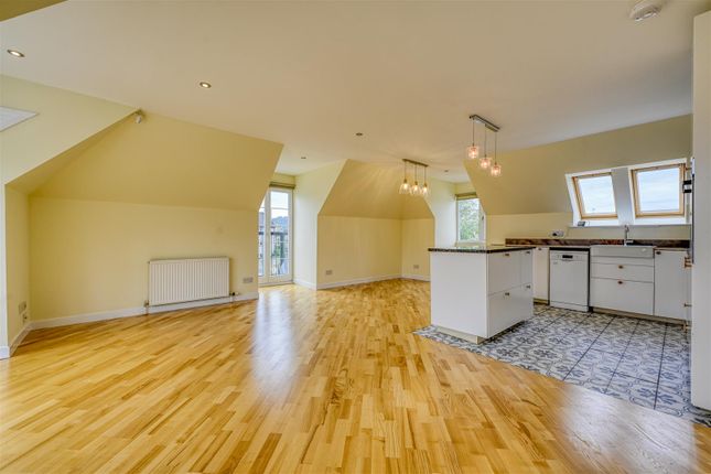 27, Wellingtonia Court, Inverness photo 4