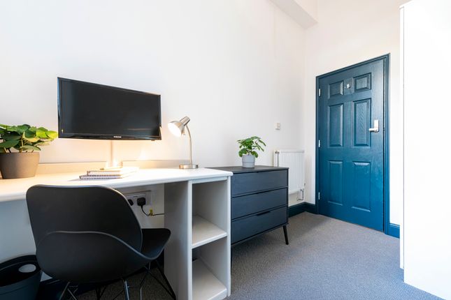 Shared accommodation to rent in Flat 4, Shoe &amp; Boot Factory, Leicester
