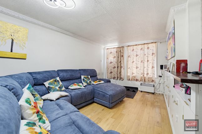 15, Adelaide Road, Ashford photo 2