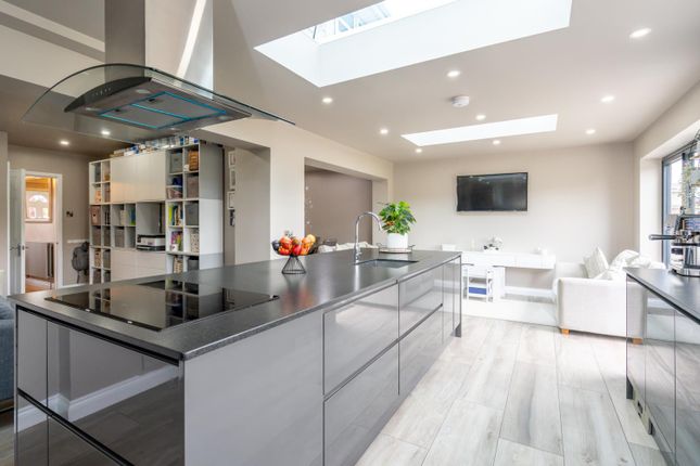 8, Greystone Avenue, Bognor Regis photo 4