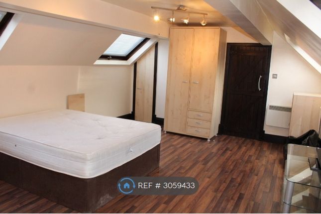 The Bell Tower Apartment  Oak Bank Barn, Heatley Lane Broomhall, Nantwich photo 2