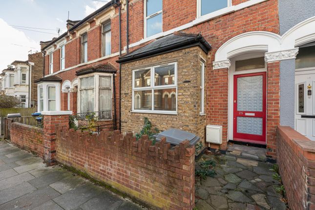 25, Wendover Road, London photo 2