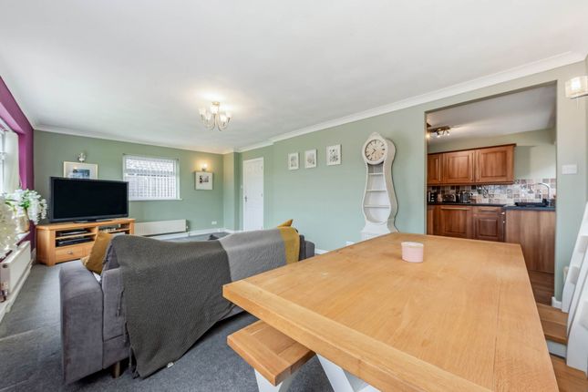12, Grayswood Avenue, Chichester photo 4