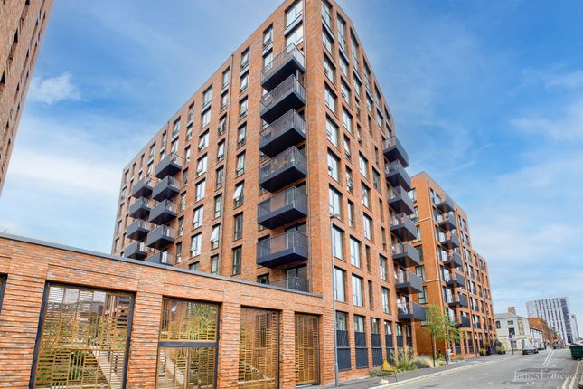 Thumbnail Flat to rent in The Colmore, Snow Hill Wharf, Shadwell Street, Birmingham
