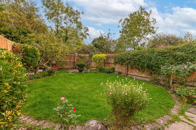 Fosse Close, Hinckley photo 4