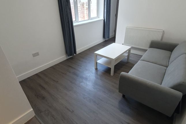 145 Moy Road, Cardiff photo 2