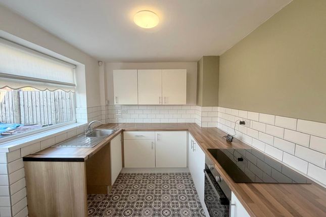 21, Pauline Walk, Liverpool photo 3