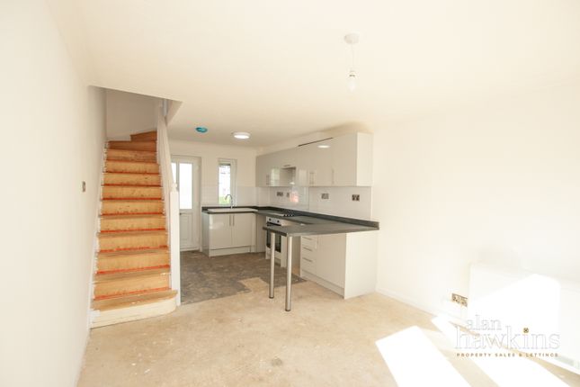 35 Wilkins Close, Stratton, Wiltshire photo 4