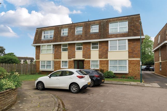 Flat to rent in Flat 7, Sudley Gardens, High Street, Bognor Regis, West Sussex PO21