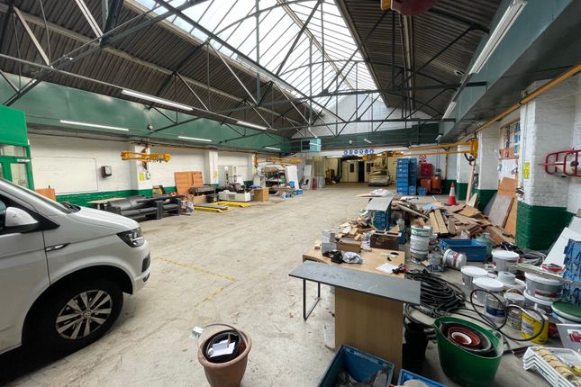 Thumbnail Industrial to let in Camden Road, London
