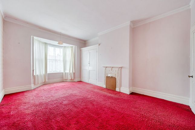 54 Richmond Avenue, Bognor Regis photo 2