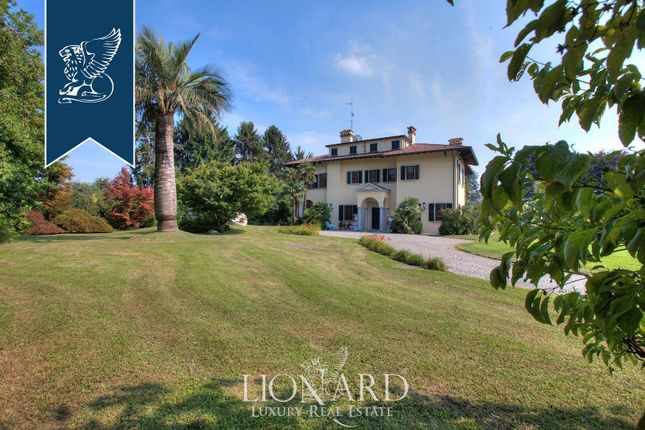 Thumbnail Villa for sale in Arosio, Como, Lombardia