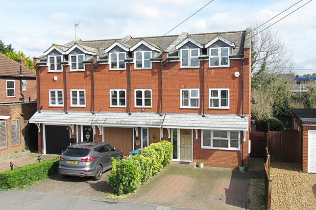 Thumbnail End terrace house for sale in Tolmers Road, Cuffley, Potters Bar