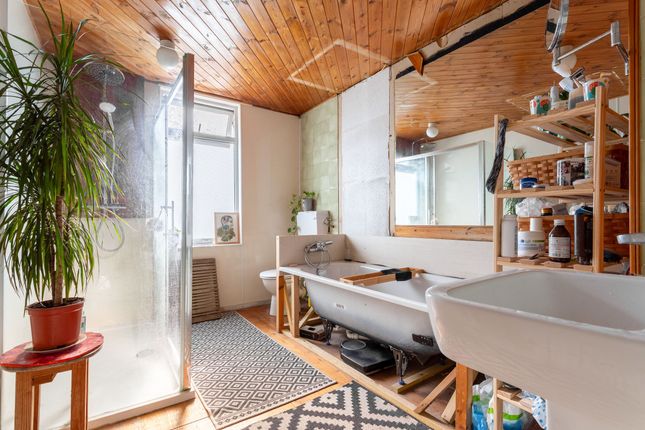 42 Cobden Road, Brighton photo 4