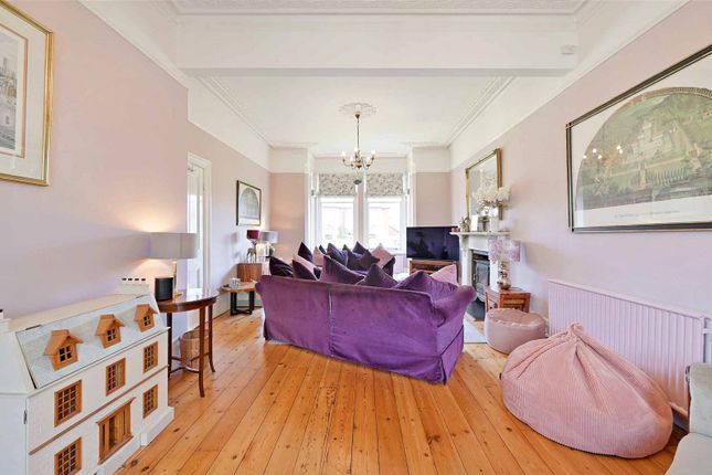 13, College Avenue, Berkshire photo 4
