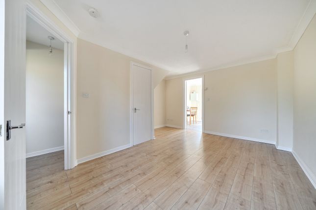 108, Hayes Road, Kent photo 2