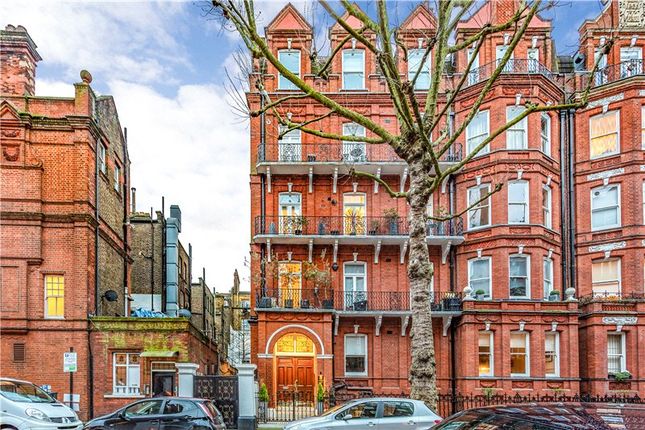 Flat L, Wetherby Mansions,, Earl's Court Square, London photo 2