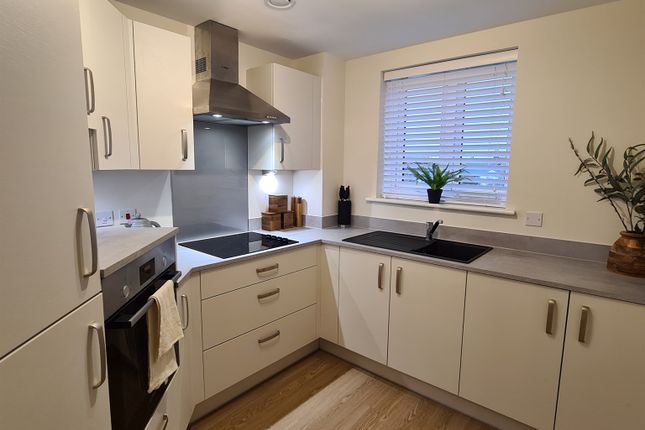 Flat for sale in South Street, Taunton