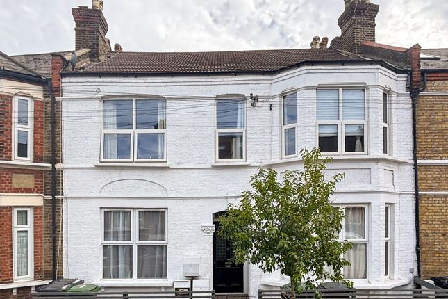 Flat 2, 4 Nelgarde Road, London photo 2