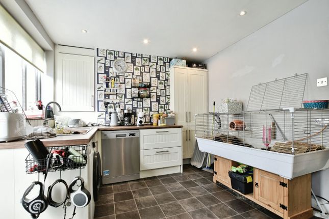 88, Altrincham photo 5