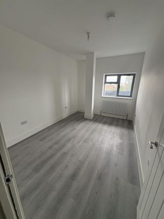 Brand New 1 Bedroom Flat For Rent In Desired Location