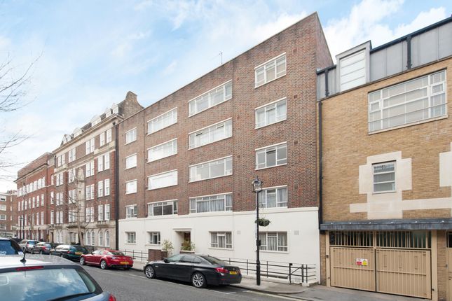 Thumbnail Flat to rent in Waverley Court, 34-37 Beaumont Street, London