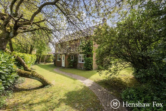 The Laurels, Danes Road, Awbridge photo 4