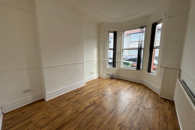 25, Park Street, Wirral photo 2