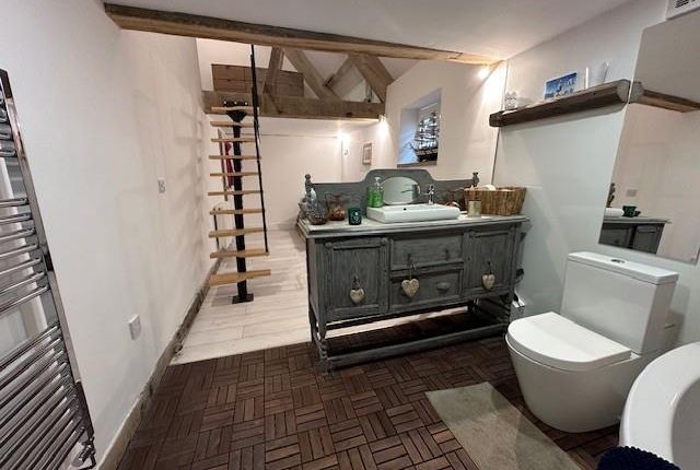 Ensuite View 2.Jpg