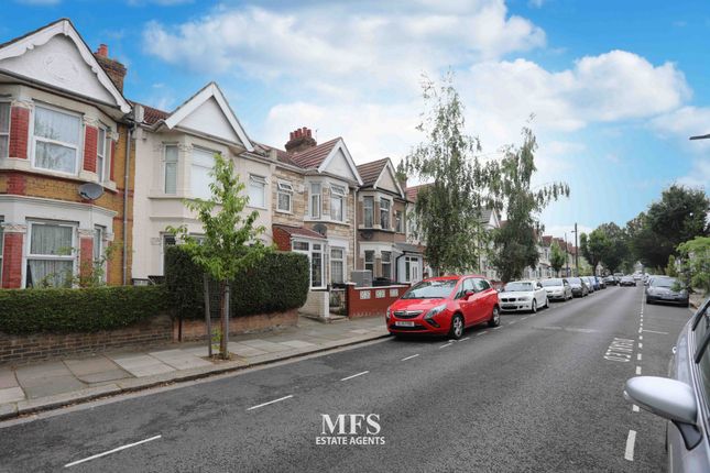 Terraced house for sale in Woodlands Road, Southall