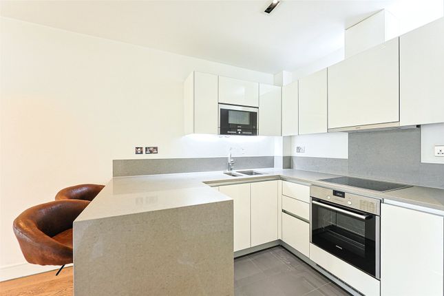 Longfield Avenue, Ealing photo 4