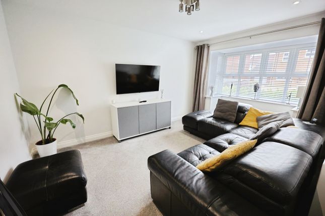 14, Laburnum Grove, Bishop Auckland photo 3