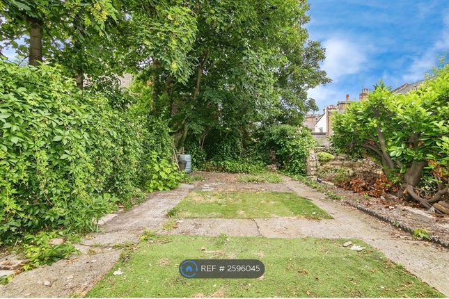 Garden (Facing Rear)