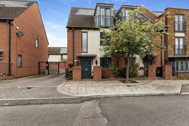 Thumbnail End terrace house for sale in Barring Street, Northampton