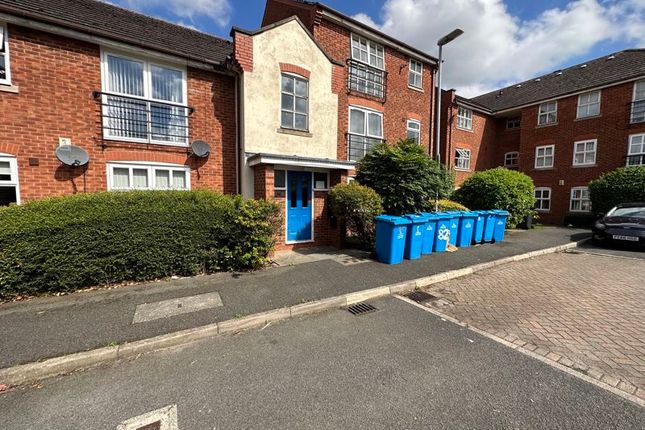 Thumbnail Flat for sale in Darlington Court, Widnes