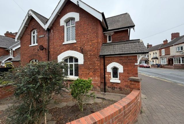 2, Ainslie Street, Grimsby photo 2