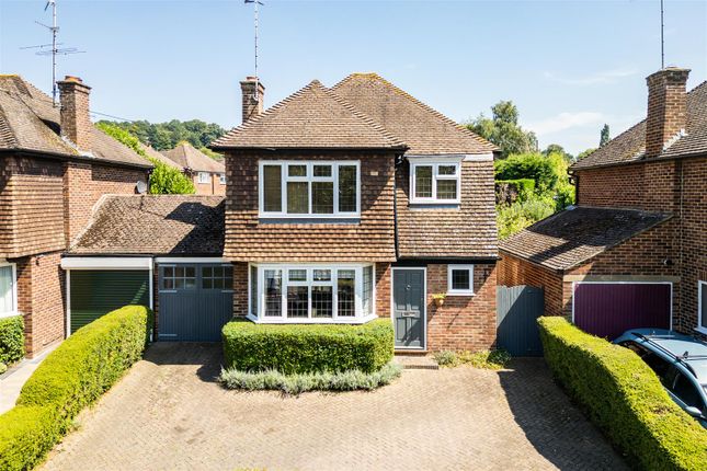 Thumbnail Link-detached house for sale in Sandcross Lane, Reigate