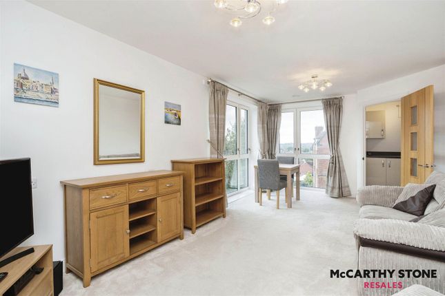 1-bed flat on 25 The Dairy, St. Johns Road, Tunbridge Wells, £250,000