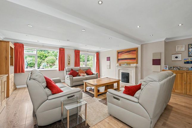 12, Whytingham Road, Tring photo 4