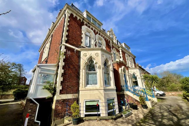 Flat for sale in Westwood, Scarborough