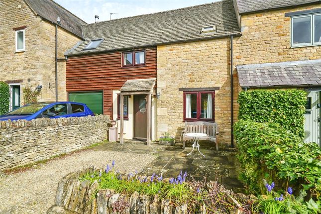 Thumbnail Terraced house for sale in Sylvester Close, Burford