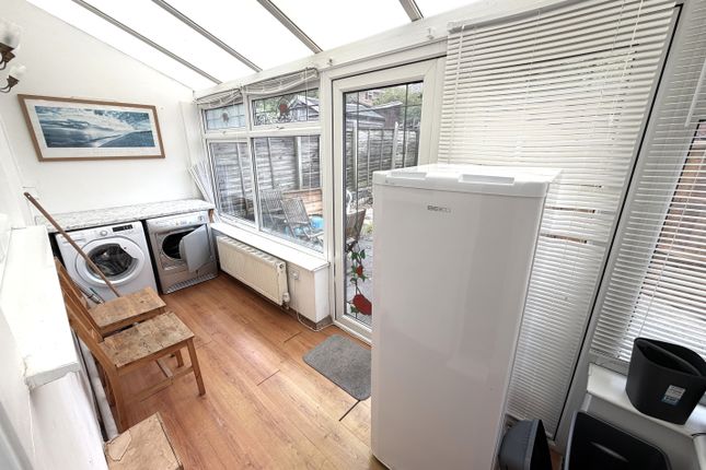 76, Jex Road, Norwich photo 4