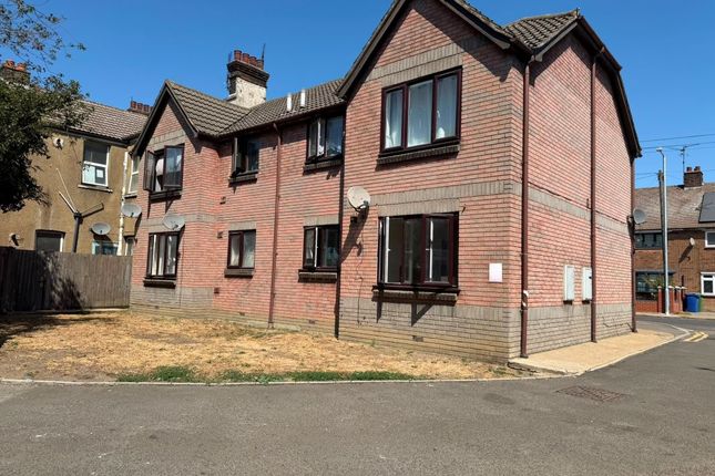 4 Narin Court,, Tilbury photo 2