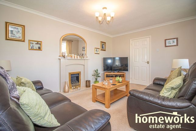 5, Wollaston Avenue, Dereham photo 4