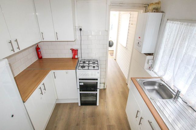 Brickfield Lane, Hayes Middlesex photo 3