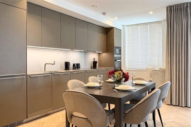 Apartment 102, 200 Queensway, photo 2