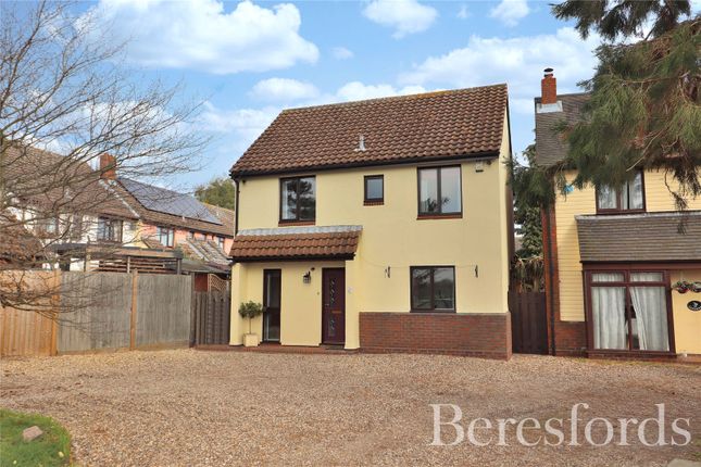 Thumbnail Detached house for sale in Church Green, Broomfield