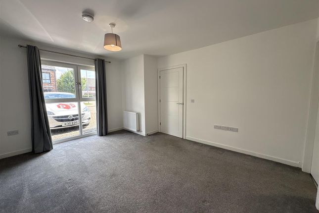 22, Capercaillie Drive, Perth photo 5