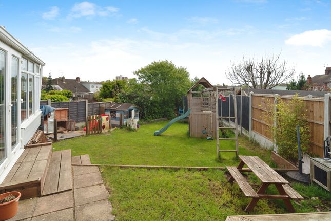 Bungalow for sale in The Green, Leigh-On-Sea
